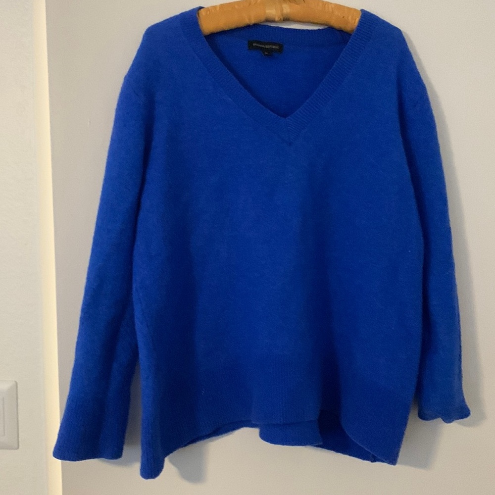 Banana Republic cashmere blue sweater.